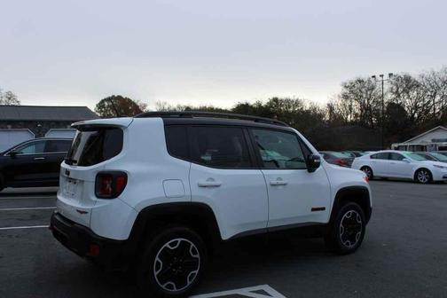 2016 Jeep Renegade Trailhawk