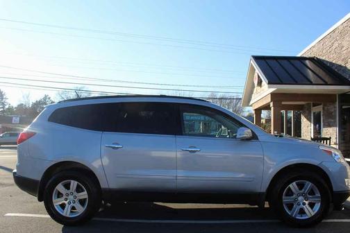 2011 Chevrolet Traverse LT