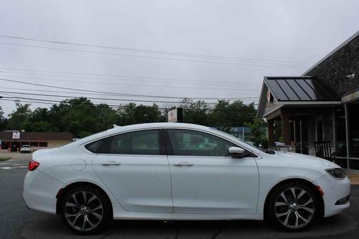 2015 Chrysler 200 C