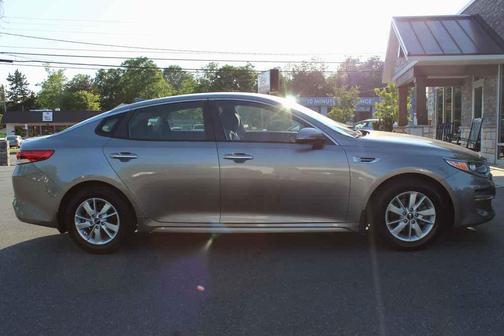 Titanium Silver 2018 Kia Optima LX