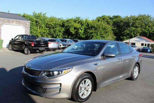 Titanium Silver 2018 Kia Optima LX