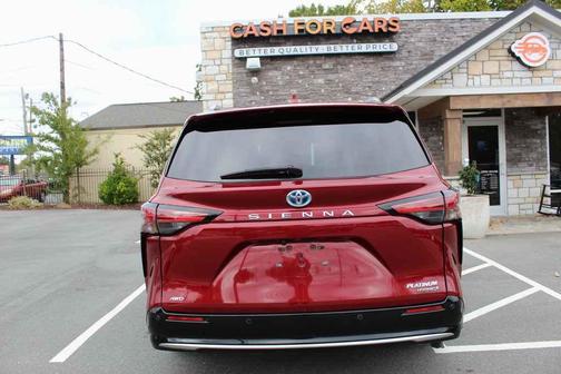 2022 Toyota Sienna Platinum 7 Passenger
