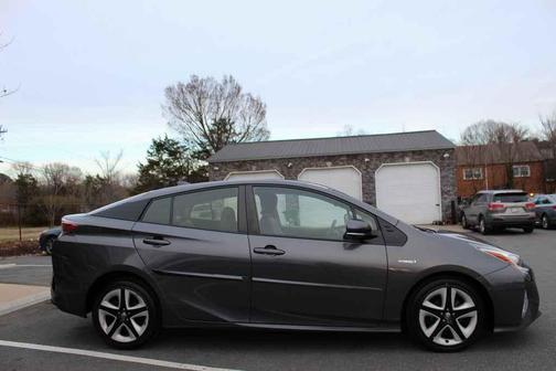 2017 Toyota Prius Three