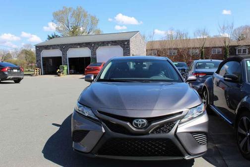 2019 Toyota Camry SE