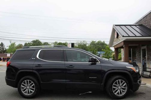 Dark Sapphire Blue Metallic 2017 GMC Acadia SLE-2