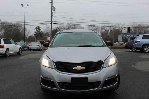 2017 Chevrolet Traverse LS