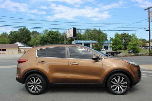 Burnished Copper 2019 Kia Sportage EX