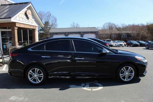 2018 Hyundai SONATA SEL