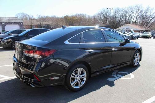2018 Hyundai SONATA SEL
