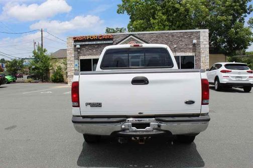 Oxford White Clearcoat 2001 Ford F-250 Lariat