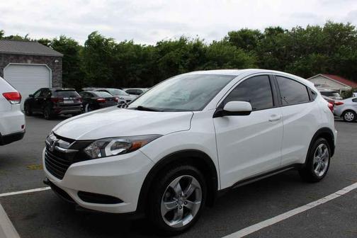 White Orchid Pearl 2018 Honda HR-V LX