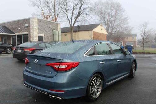 2015 Hyundai SONATA Sport 2.0T