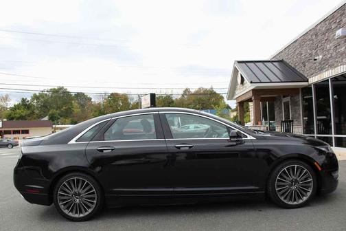 2016 Lincoln MKZ Base