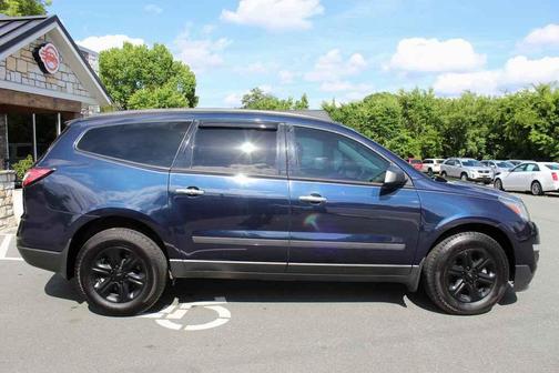 Blue Velvet Metallic 2017 Chevrolet Traverse LS