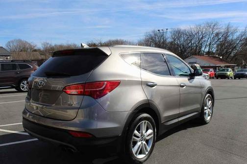 2016 Hyundai Santa Fe Sport 2.0L Turbo