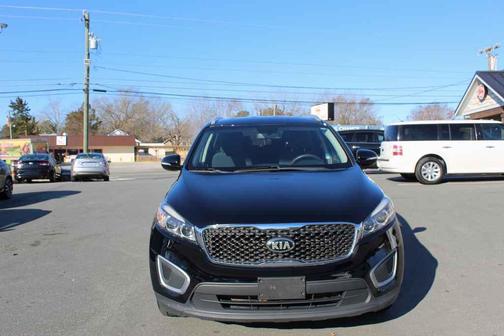 2017 Kia Sorento LX