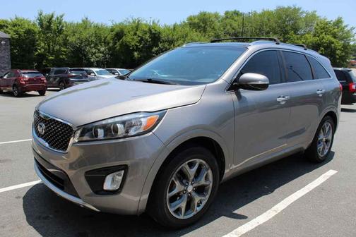 Titanium Silver 2016 Kia Sorento SX