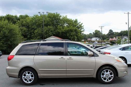 2006 Toyota Sienna XLE