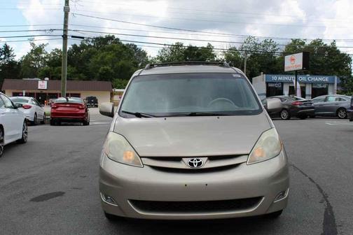 2006 Toyota Sienna XLE