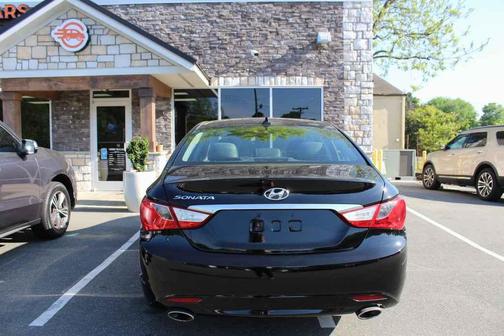 Midnight Black Mica 2012 Hyundai SONATA SE
