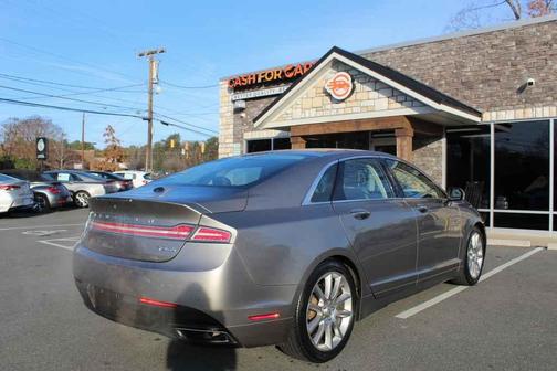 2016 Lincoln MKZ Base