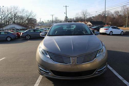 2016 Lincoln MKZ Base