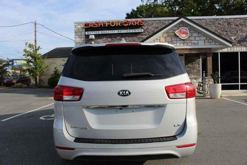2017 Kia Sedona LX