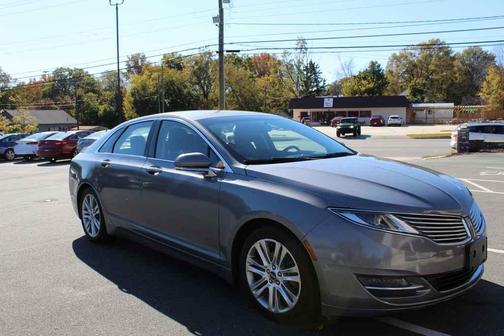2014 Lincoln MKZ Hybrid Base