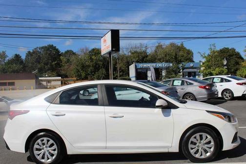 2018 Hyundai Accent SE