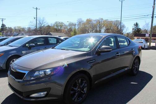 Platinum Graphite 2011 Kia Optima EX