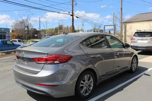 2018 Hyundai ELANTRA Value Edition