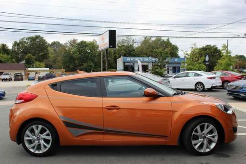 2016 Hyundai Veloster Base