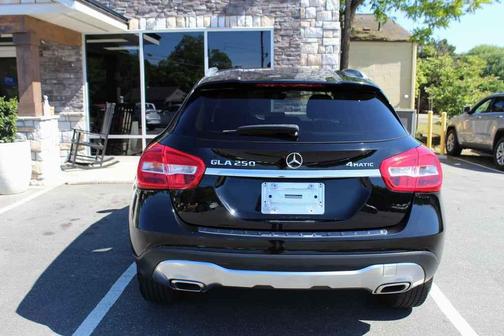 Midnight Black 2020 Mercedes-Benz GLA 250 Base 4MATIC