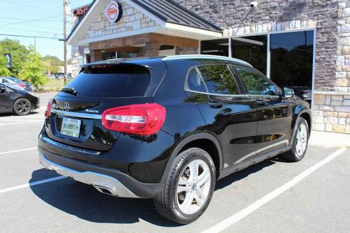 Midnight Black 2020 Mercedes-Benz GLA 250 Base 4MATIC
