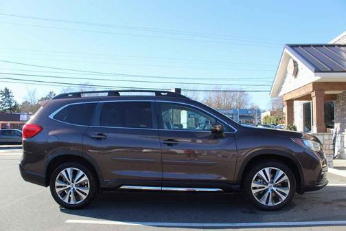 2019 Subaru Ascent Limited 8-Passenger