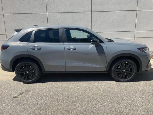 Urban Gray 2026 Honda HR-V Sport