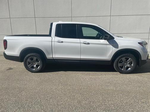 2025 Honda Ridgeline TrailSport