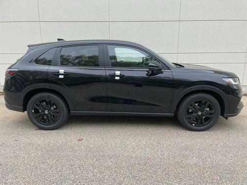 Crystal Black 2027 Honda HR-V Sport