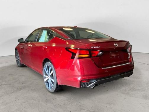 2021 Nissan Altima 2.5 SR