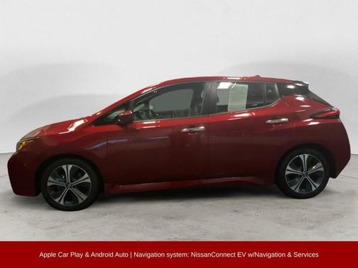 2022 Nissan Leaf SV