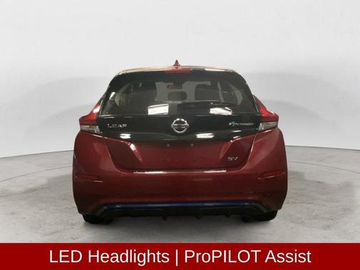2022 Nissan Leaf SV