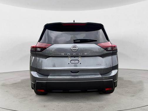 Gun Metallic 2026 Nissan Rogue SV