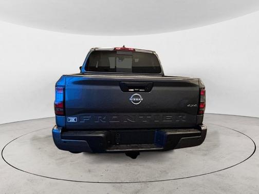 Gun Metallic 2027 Nissan Frontier SV