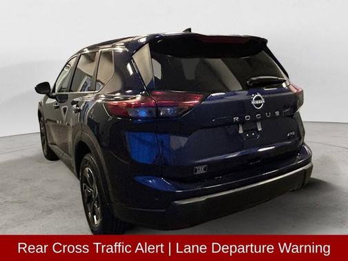 Deep Ocean Blue Pearl 2025 Nissan Rogue SV