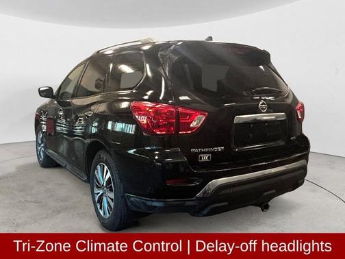 2020 Nissan Pathfinder S