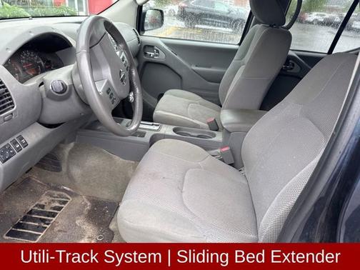 2017 Nissan Frontier SV V6