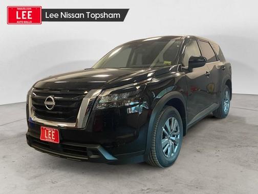 2025 Nissan Pathfinder S