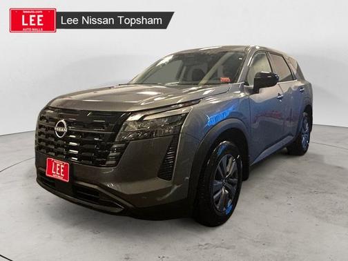 2026 Nissan Pathfinder S