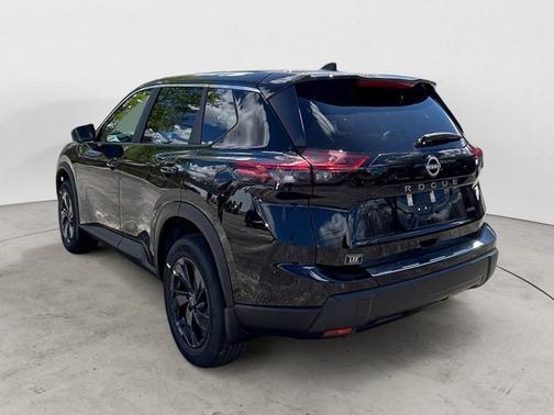 Super Black 2026 Nissan Rogue SV