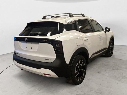 Fresh Powder 2026 Nissan Kicks SV